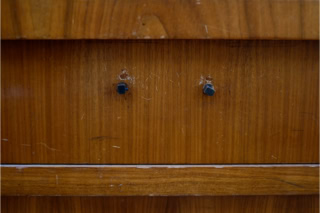 Fotografie mit dem Titel "Schublade" aus der Fotoserie "bewohnt"