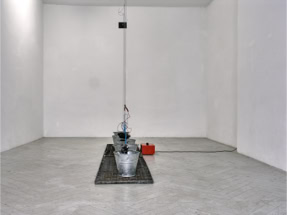 Abbildung der kinetischen Arbeit "zarter Kontakt" aus dem Jahr 1992