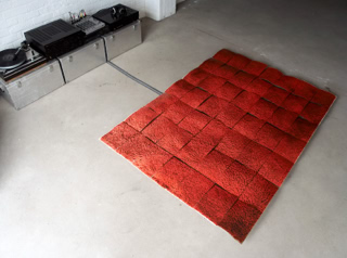 Bildliche Darstellung der Klangskulptur mit dem Titel "Teppich" aus dem Jahr 2012